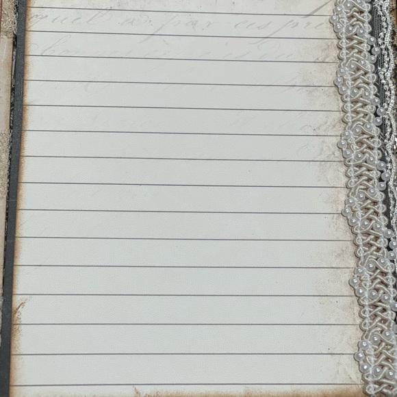 Junk journal - Picture 6 of 12